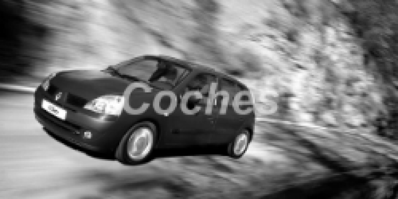 Renault Clio 2004 Hatchback 5-Puertas II Restyling 2 1.2 AUTOMATICO (75 CV)