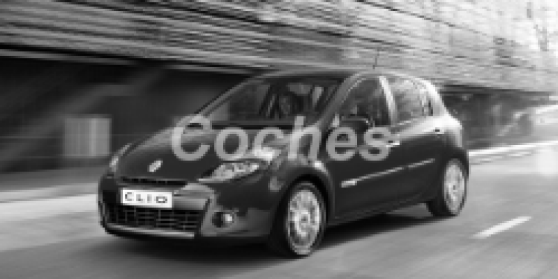 Renault Clio 2017 Hatchback 5-Puertas III Restyling Collection 1.2 MANUAL (75 CV)
