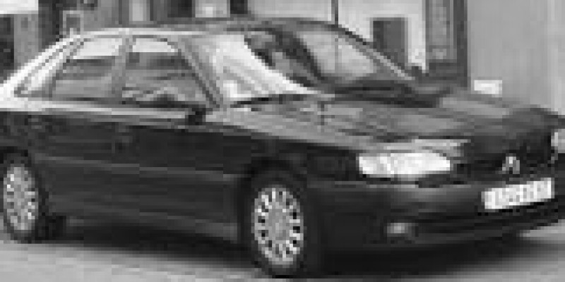 Renault Safrane 1994 Hatchback 5-Puertas I 2.0 AUTOMATICO (107 CV)