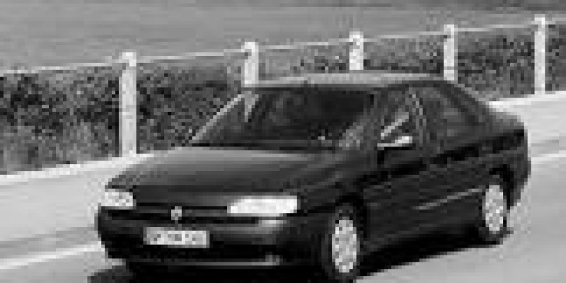 Renault Safrane 1995 Hatchback 5-Puertas I 2.0 MANUAL (107 CV)