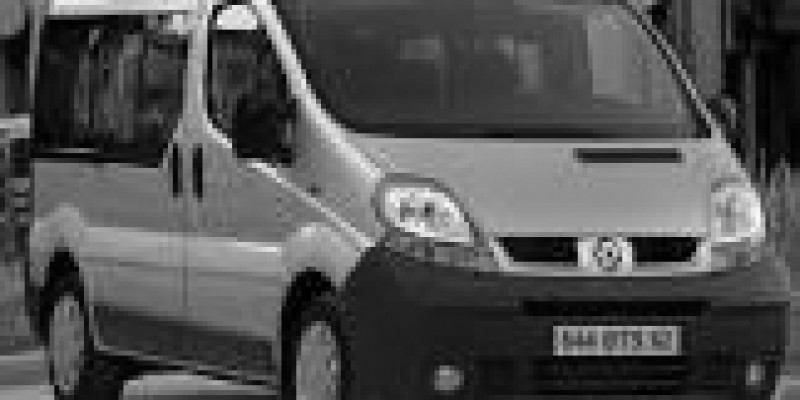 Renault Trafic 1995 Van I Restyling 2 2.5d MANUAL (75 CV) 4WD
