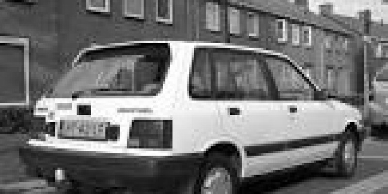 Suzuki Swift 1987 Hatchback 5-Puertas I 1.0 MANUAL (50 CV)