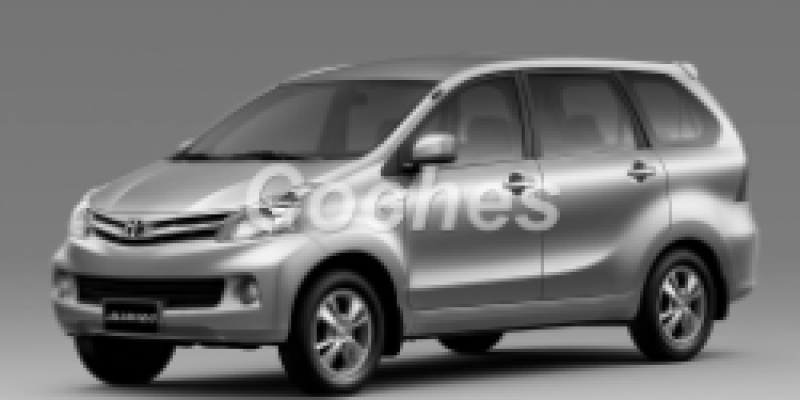 Toyota Avanza 2014 Minivan II 1.5 AUTOMATICO (104 CV)