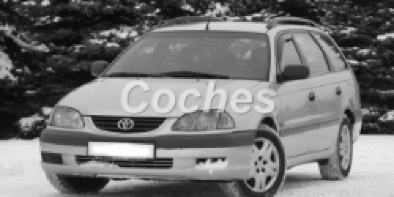 Toyota Avensis 2003 Wagon 5-Puertas I Restyling 2.0 MANUAL (128 CV)
