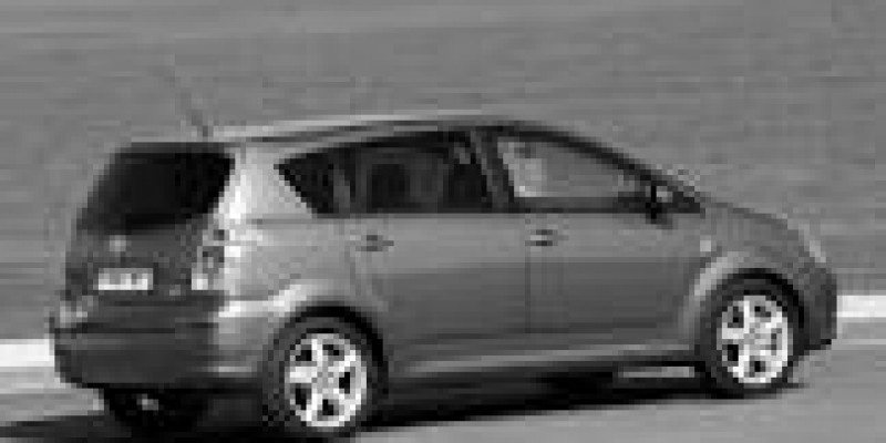Toyota Corolla Verso 2004 MPV I 2.0d MANUAL (110 CV)