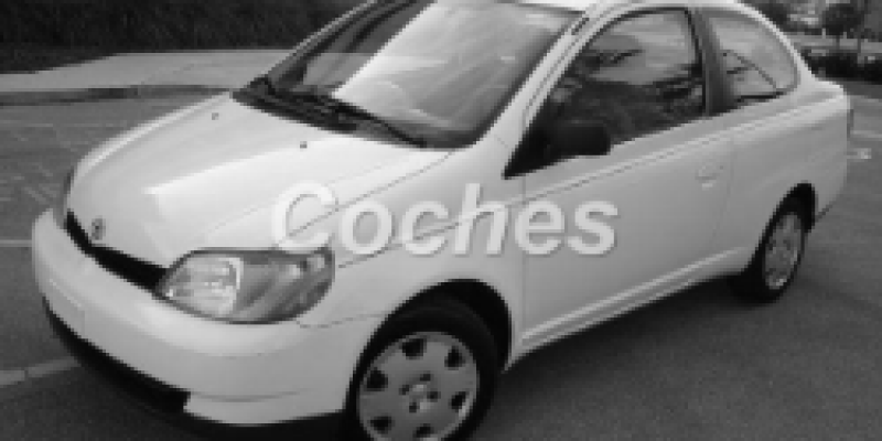 Toyota Echo 2000 Coupe Echo 1.5 MANUAL (110 CV)