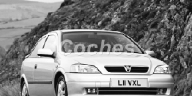 Vauxhall Astra 2005 Hatchback 3-Puertas G 1.4 MANUAL (90 CV)