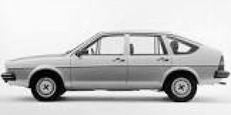 Volkswagen Passat 1985 Hatchback 5-Puertas B2 1.3 MANUAL (60 CV)